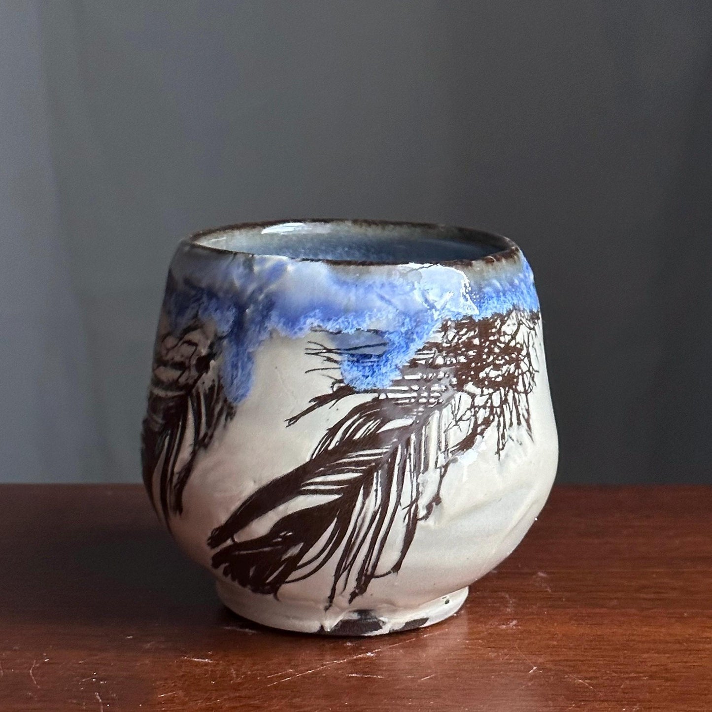 Feathers Cup Yunomi Handleless Mug Blue A101