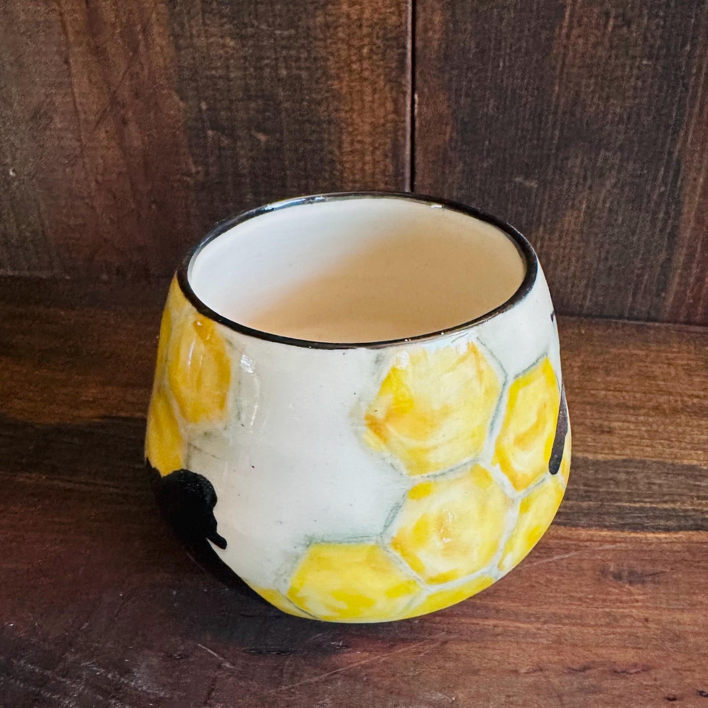 Bee Hive Yunomi Yellow Honeybee Handleless Mug Cup Tumbler M2526