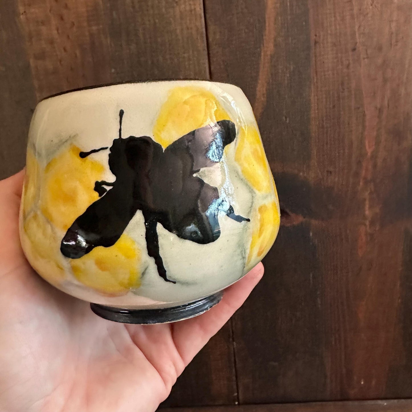 Bee Hive Yunomi Yellow Honeybee Handleless Mug Cup Tumbler M2525
