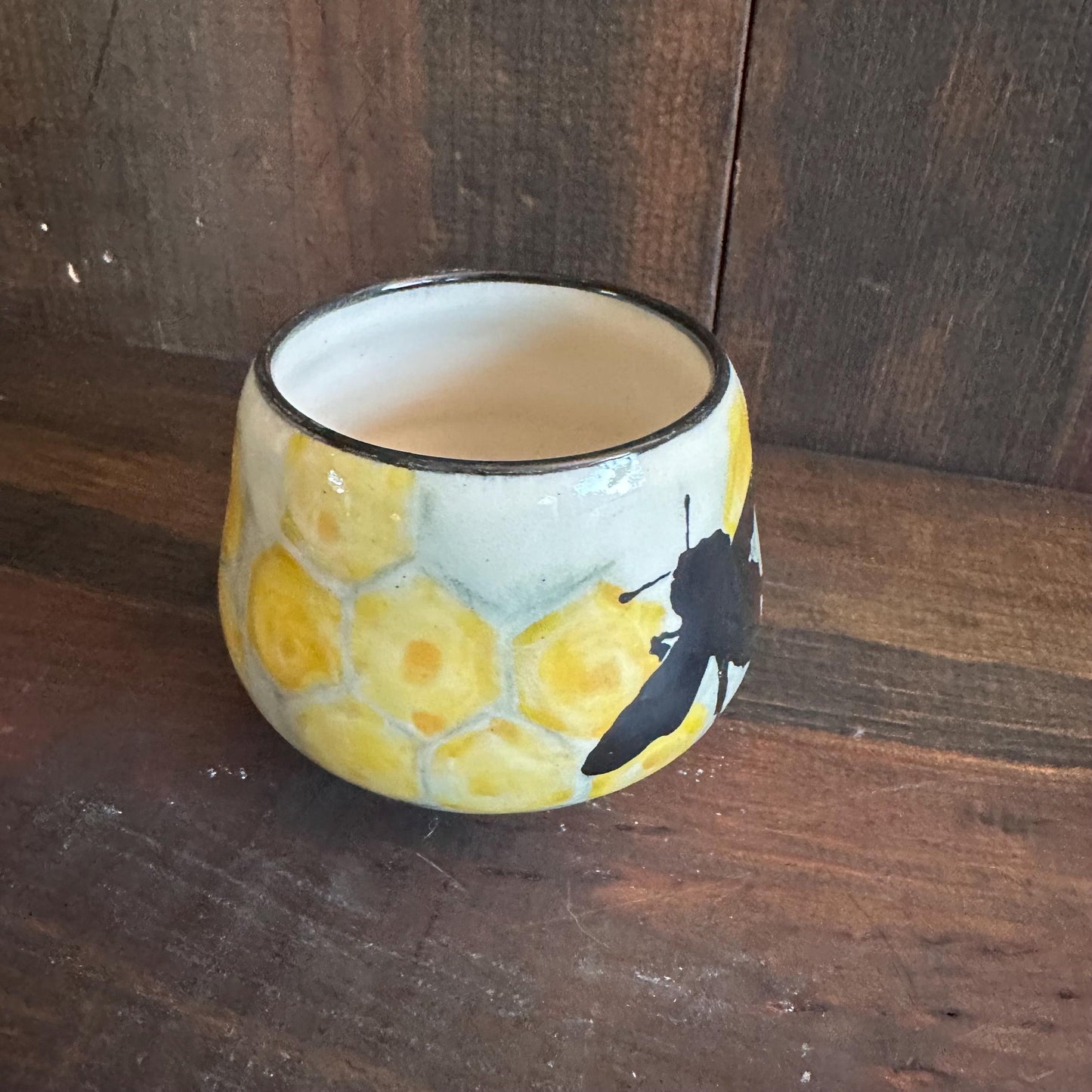 Bee Hive Yunomi Yellow Honeybee Handleless Mug Cup Tumbler M2525
