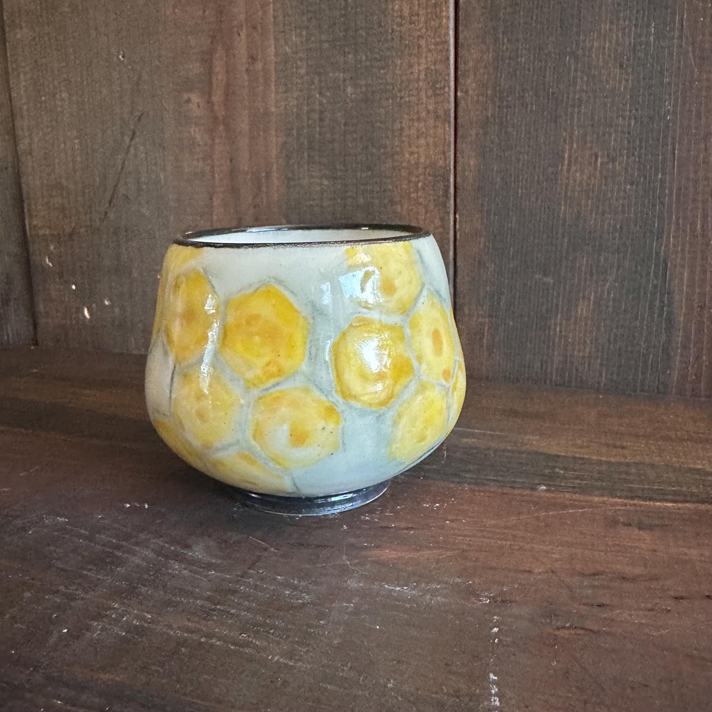 Bee Hive Yunomi Yellow Honeybee Handleless Mug Cup Tumbler M2525