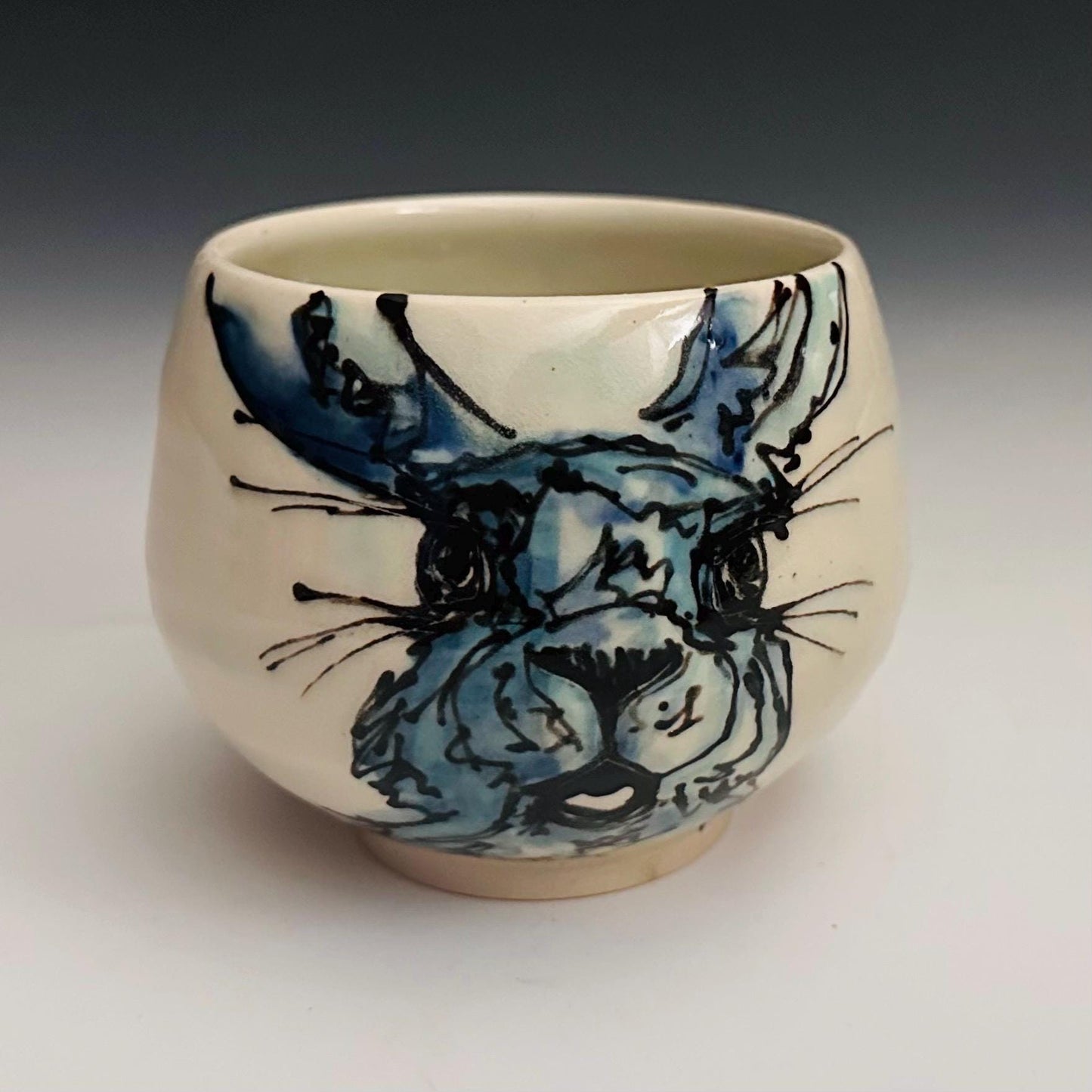 Handmade Cup Bunny Illustration Polka Dots Yunomi Oct009
